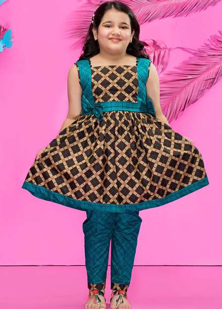 Five Star Classic Kids Cotton Printed Cambric Suits Unstitched 2 Piece FS21CK 714-A - Winter Collection