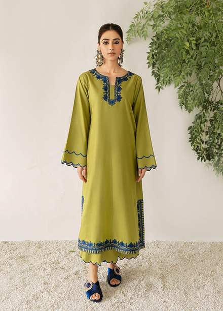 Nuriyaa Casual Pret  Lawn 2 Piece Suit NR21WT SOPHIA