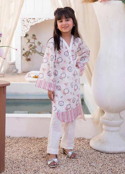 Regalia Textiles Printed Lawn Suits Unstitched 2 Piece RGT23-K4 D-02 - Summer Collection