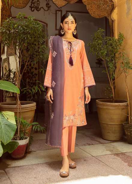 Shanyera Ready to Wear Embroidered Lawn 3 Piece Suit SHN22TB C2 - Maahru