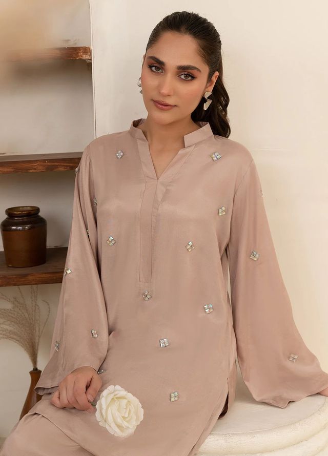 Allure by IH Pret Embroidered Silk 2 Piece Suit Linta