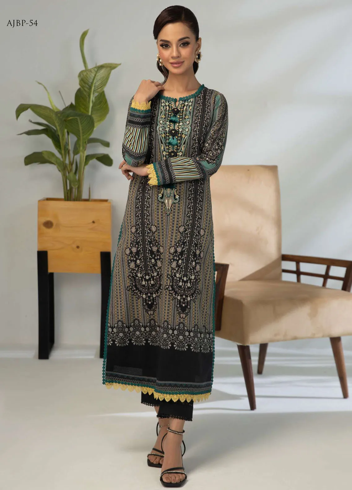 Asim Jofa Pret Printed Lawn Suit 3 Piece AJ24P AJUB-17 main image 0