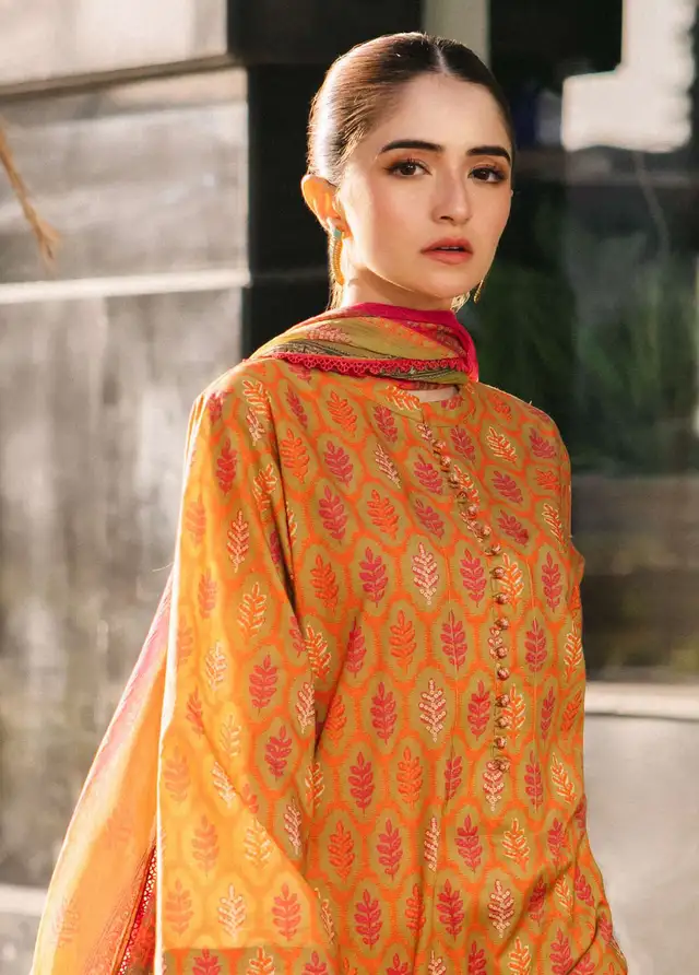 Asim Jofa Pret Embroidered Cambric 3 Piece Suit AJ24-E2 AJPB-38 