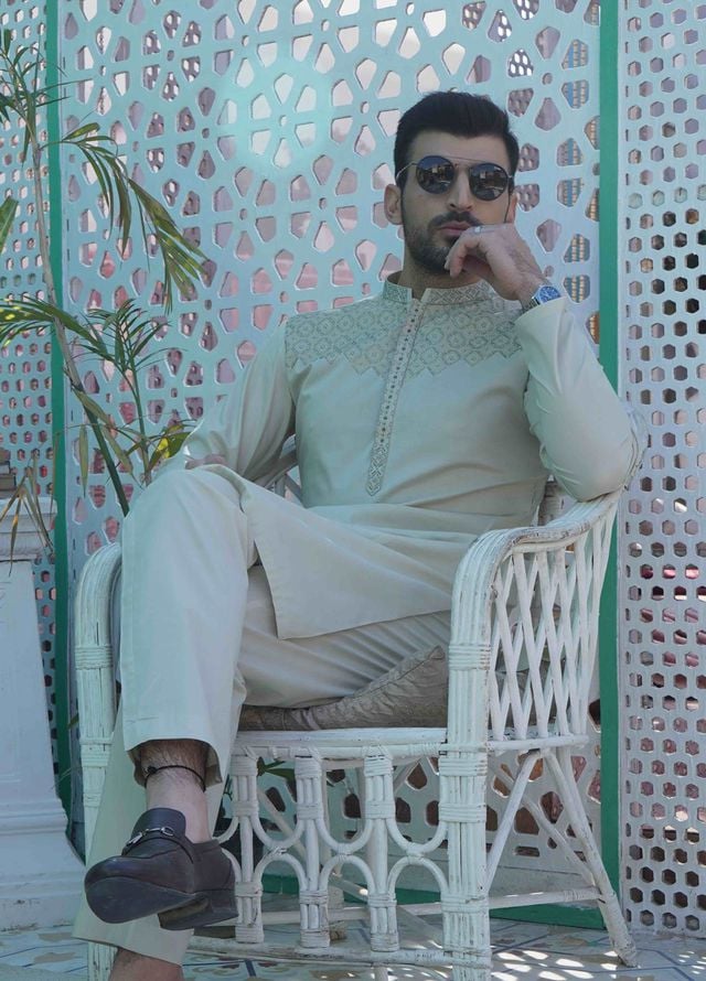 Fabrich Embroidered Cotton Suits Unstitched Kameez-Shalwar GTS-B-026 - Summer Collection