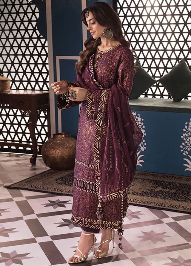 Fasana-e-Ishq By Asim Jofa Embroidered Lawn Suit Unstitched 3 Piece AJ24F AJFI-06 - Luxury Collection