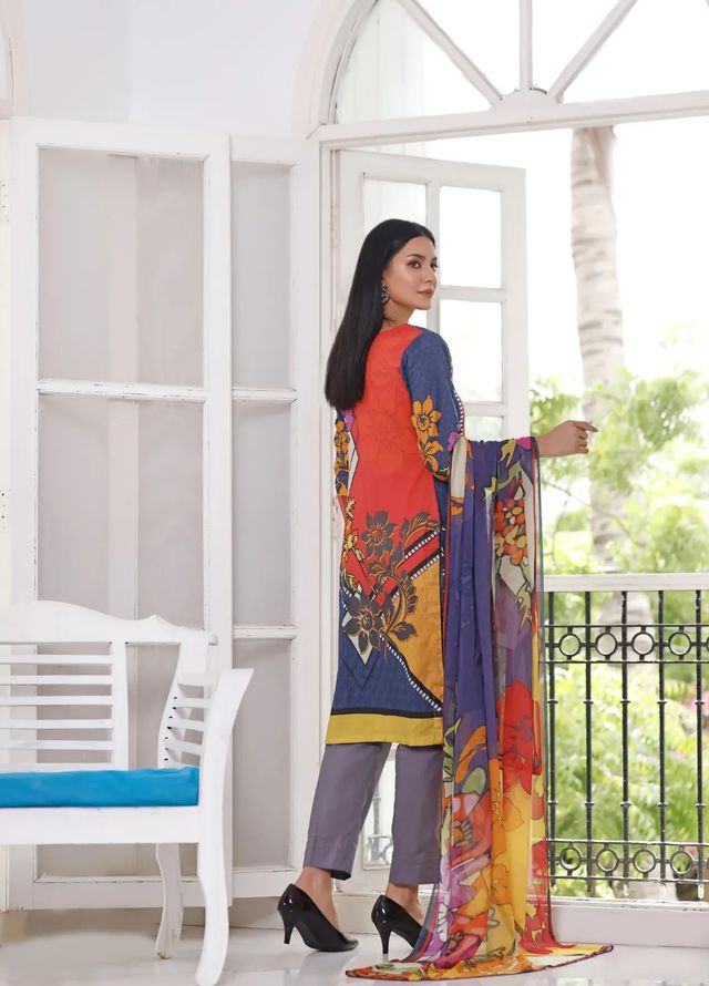 Feathers Pret Printed Lawn 3 Piece Suit Kayserya
