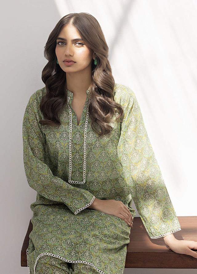 Lakhany Pret Printed Cambric 2 Piece Suit LG-RM-0048 