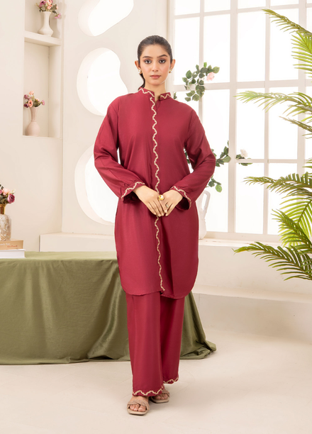 Lamhay by Haniya Mahnoor Pret Embroidered Linen 2 Piece Suit Glam