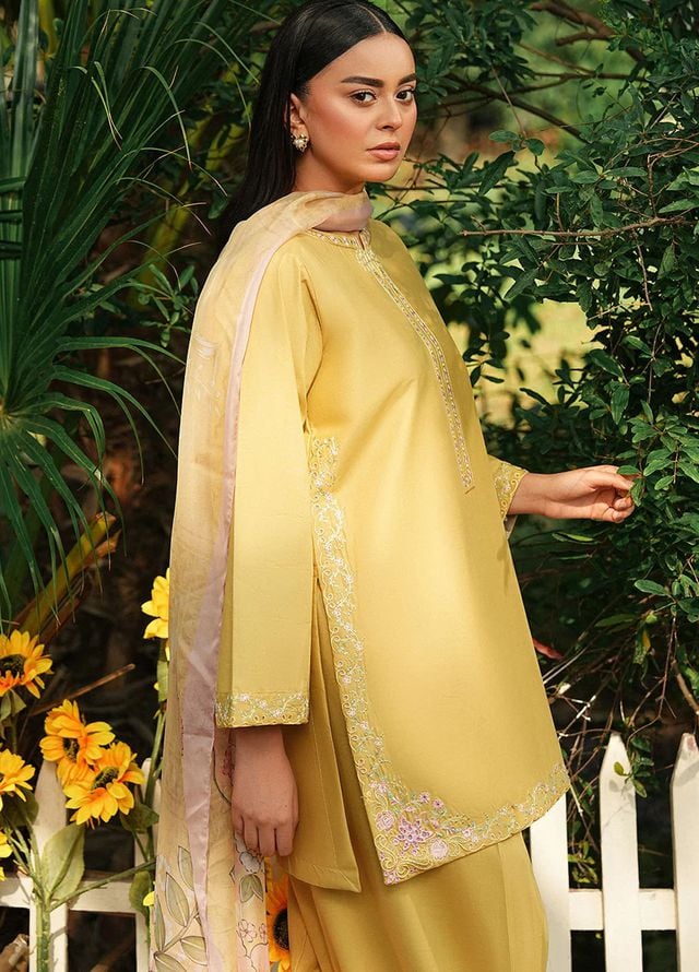 Mannat Clothing Pret Embroidered Lawn 3 Piece Suit Lemon Gleam