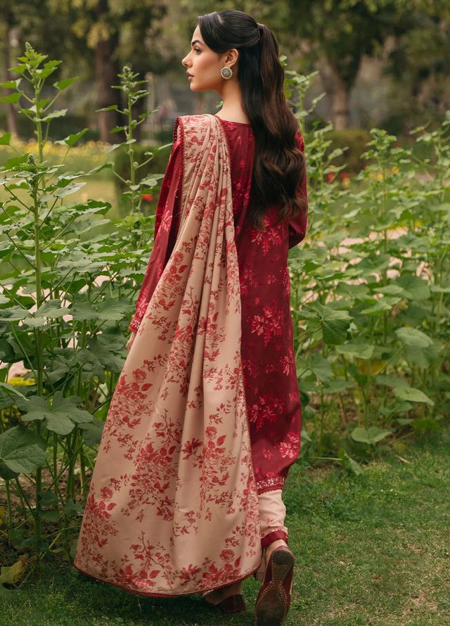 Mannat Pret Printed Cotton Lawn 3 Piece Suit Cinnamon