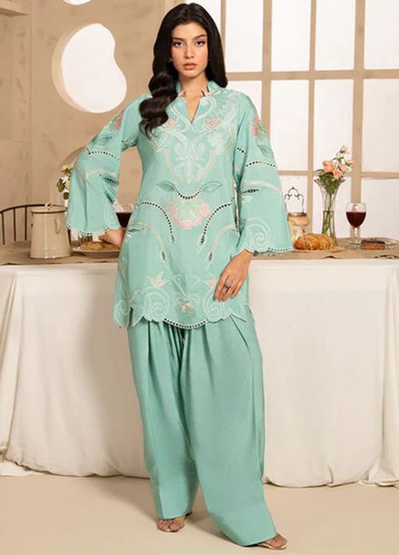 Meeral Pret Embroiered Lawn 2 Piece Suit COR-002
