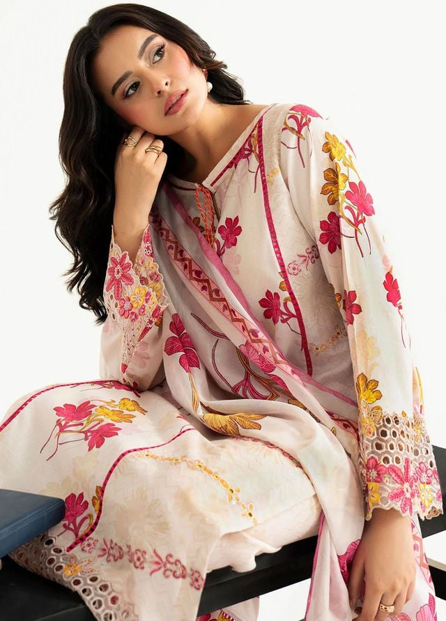 Sifa by Imrozia Pret Embroidered Lawn 3 Piece Suit SP-95 Nysa