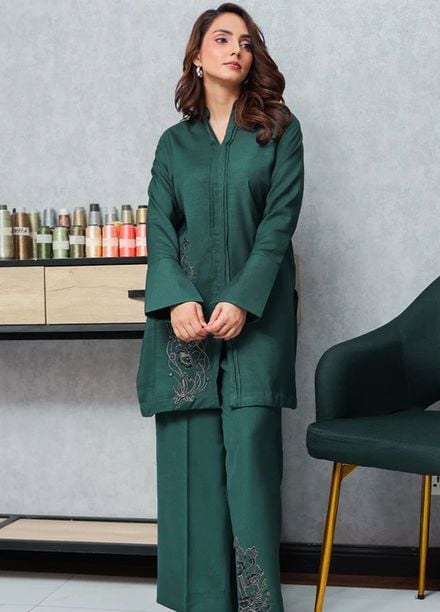 Tessa Pret Embroidered Lawn 2 Piece Suit Botanic Green