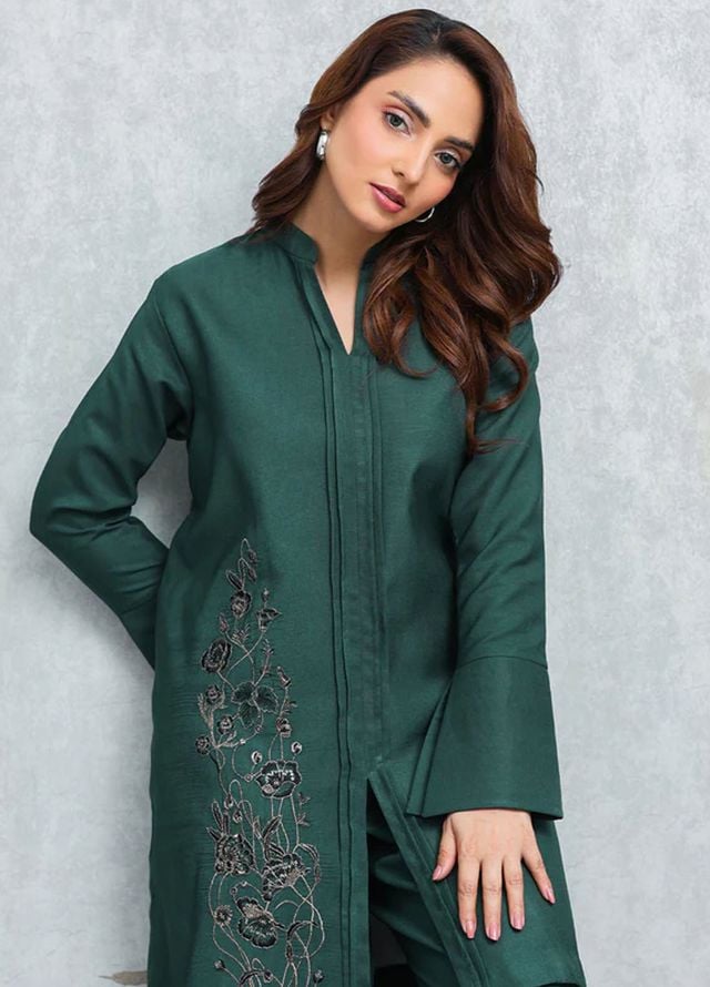 Tessa Pret Embroidered Lawn 2 Piece Suit Botanic Green