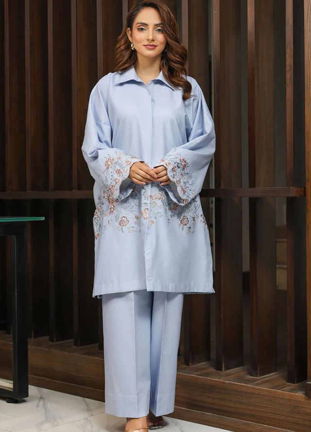 Tessa Pret Embroidered Lawn 2 Piece Suit Cloud Bloom