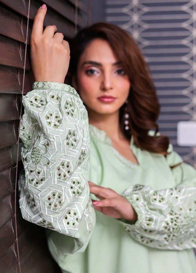 Tessa Pret Embroidered Lawn 2 Piece Suit Minted Muse