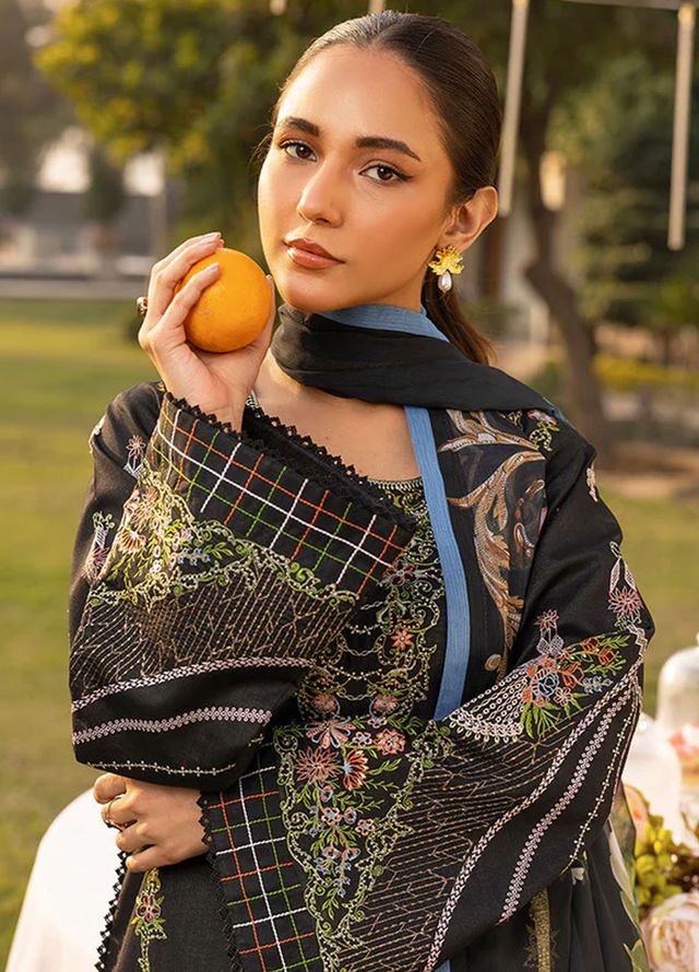 Tessa Studio Pret Embroidered Lawn 3 Piece Suit Noir Enchantment