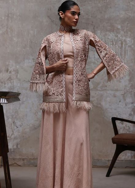 Thread and Motifs Pret Embroidered Organza 3 Piece 9607