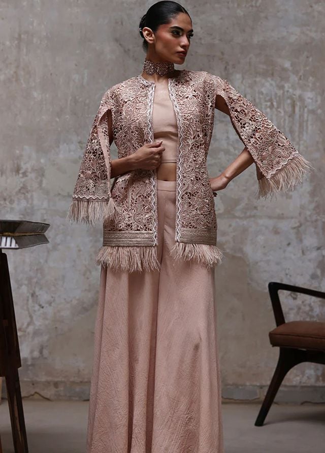 Thread and Motifs Pret Embroidered Organza 3 Piece 9607