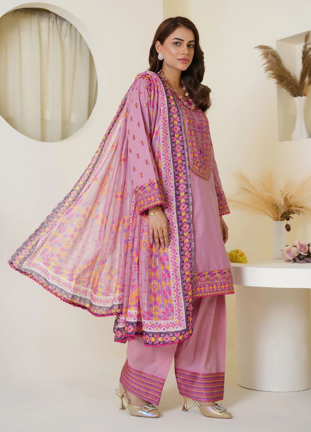 Threads And Weaves Pret Embroidered Viscose 3 Piece Suit RTWV25103