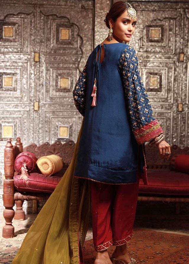 Zaaviay Pret Embroidered Raw Silk 3 Piece Suit Roshan