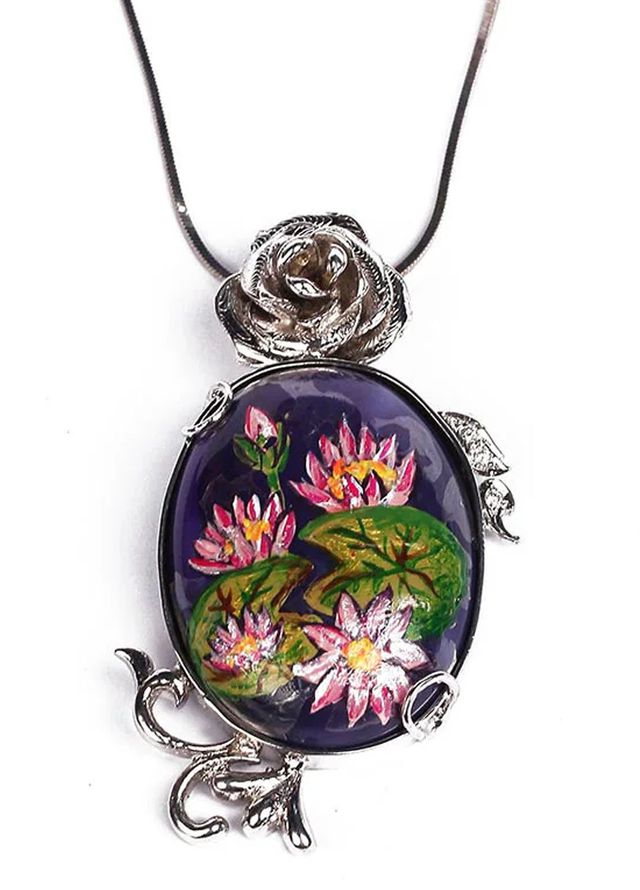 Zouhaira Suits Pendants Lotus Pond